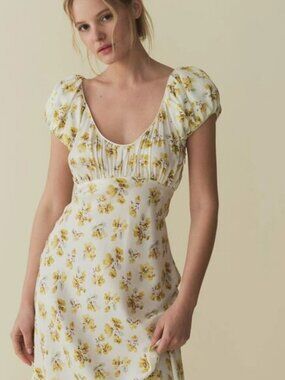 Doen Florencia Silk Short Puff Sleeve Midi Dress Yellow Gold Frolicking Floral